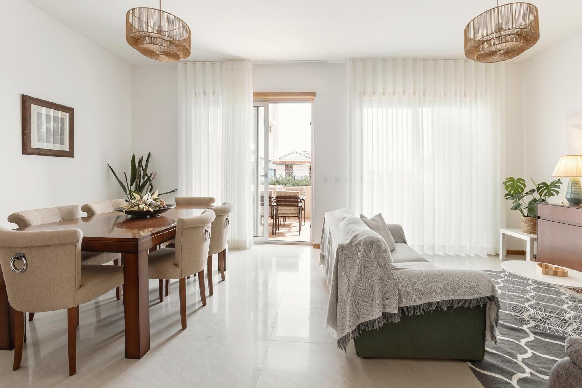 Apartment Golden Terrace Delight